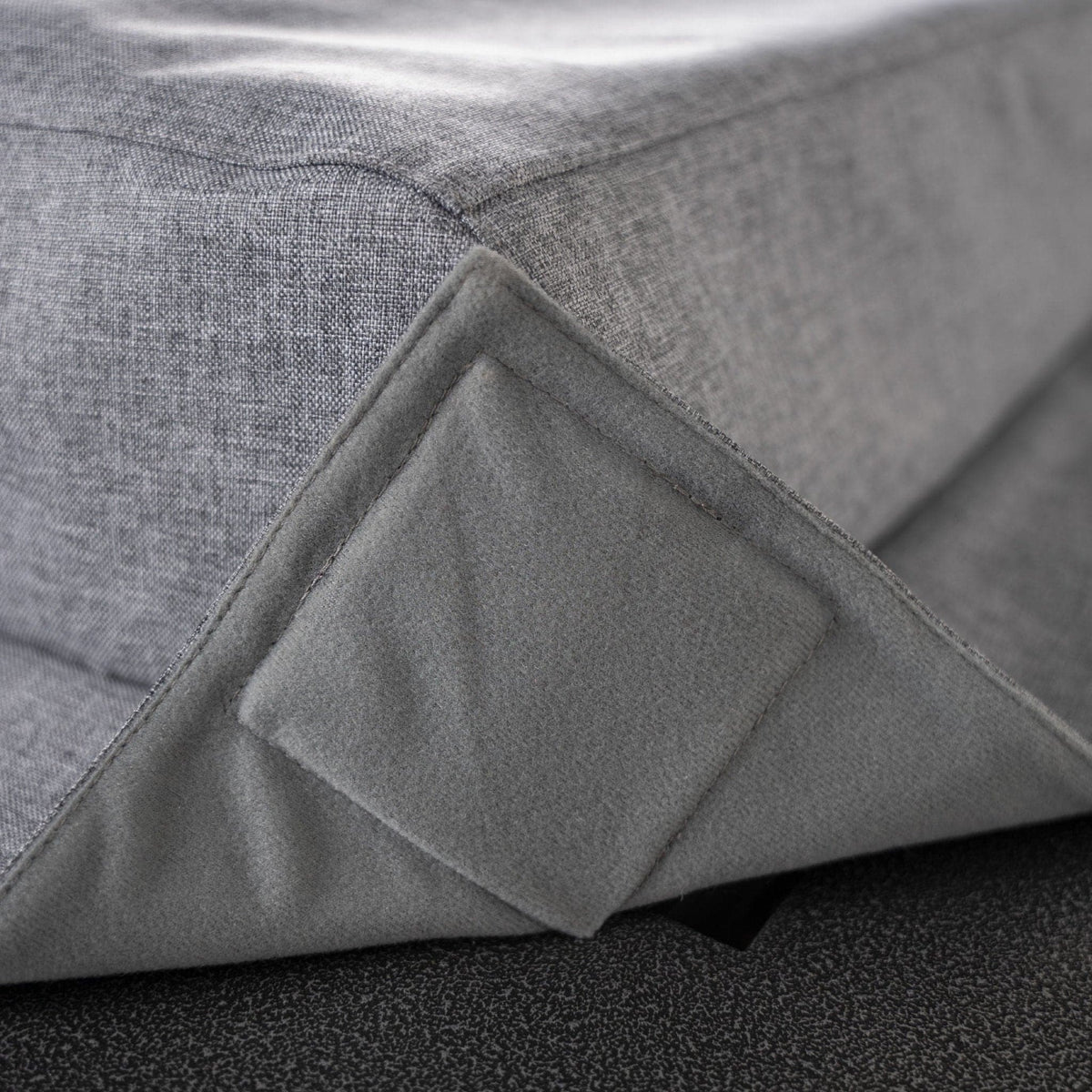 Blackstone 36-inch drop-in griddle cover, weighted corner close-up