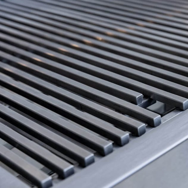 Summerset TRL 40 Inch 4 Burner Built-In Gas Grill With Rotisserie - TRLPRO40 - Grill grate surface close-up
