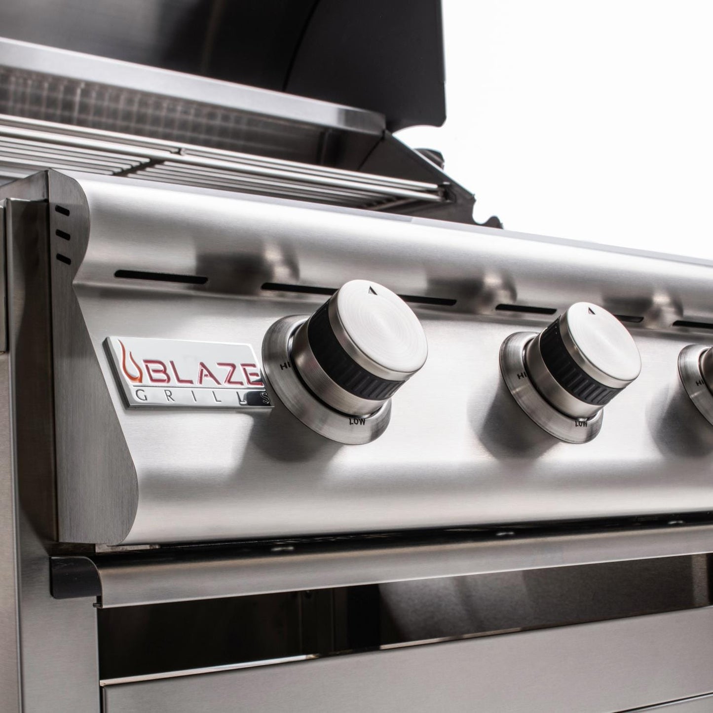 Blaze - BLZ-3LBM-LP - Prelude LBM 25-Inch 3-Burner Built-In Propane Gas Grill - Front Control Panel