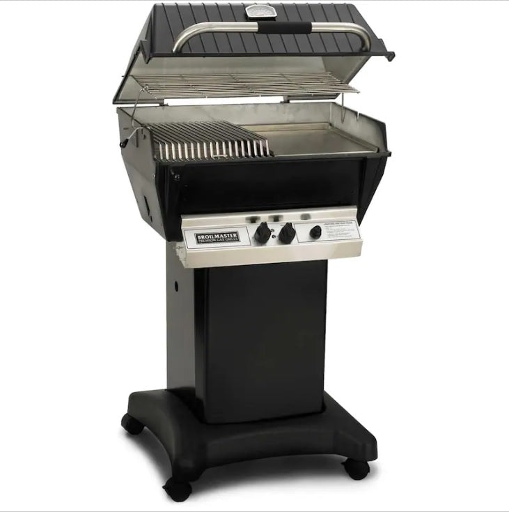 Broilmaster P3-SX Super Premium Gas Grill On Black Cart - P3-SX DCB-1 - Full Grill View