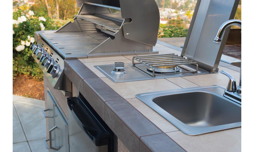 Bull 15-Inch Stainless Steel Bar Sink - Lifestyle