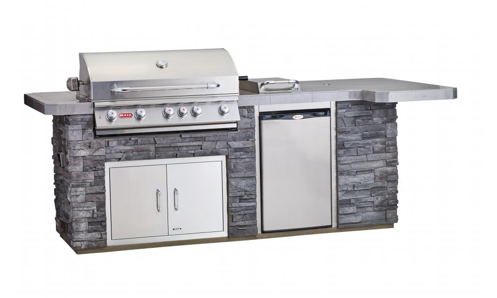 Bull Outdoor Kitchen Stucco BBQ Grill - 31014 - Close Head