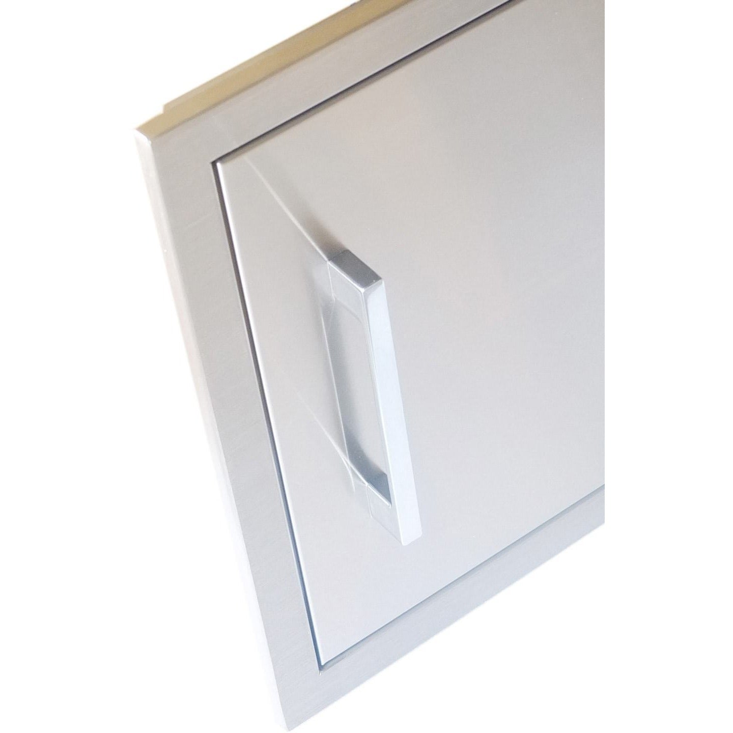 Sunstone 17x24 inch beveled frame vertical door BA-DV1724 - Handle Close-Up