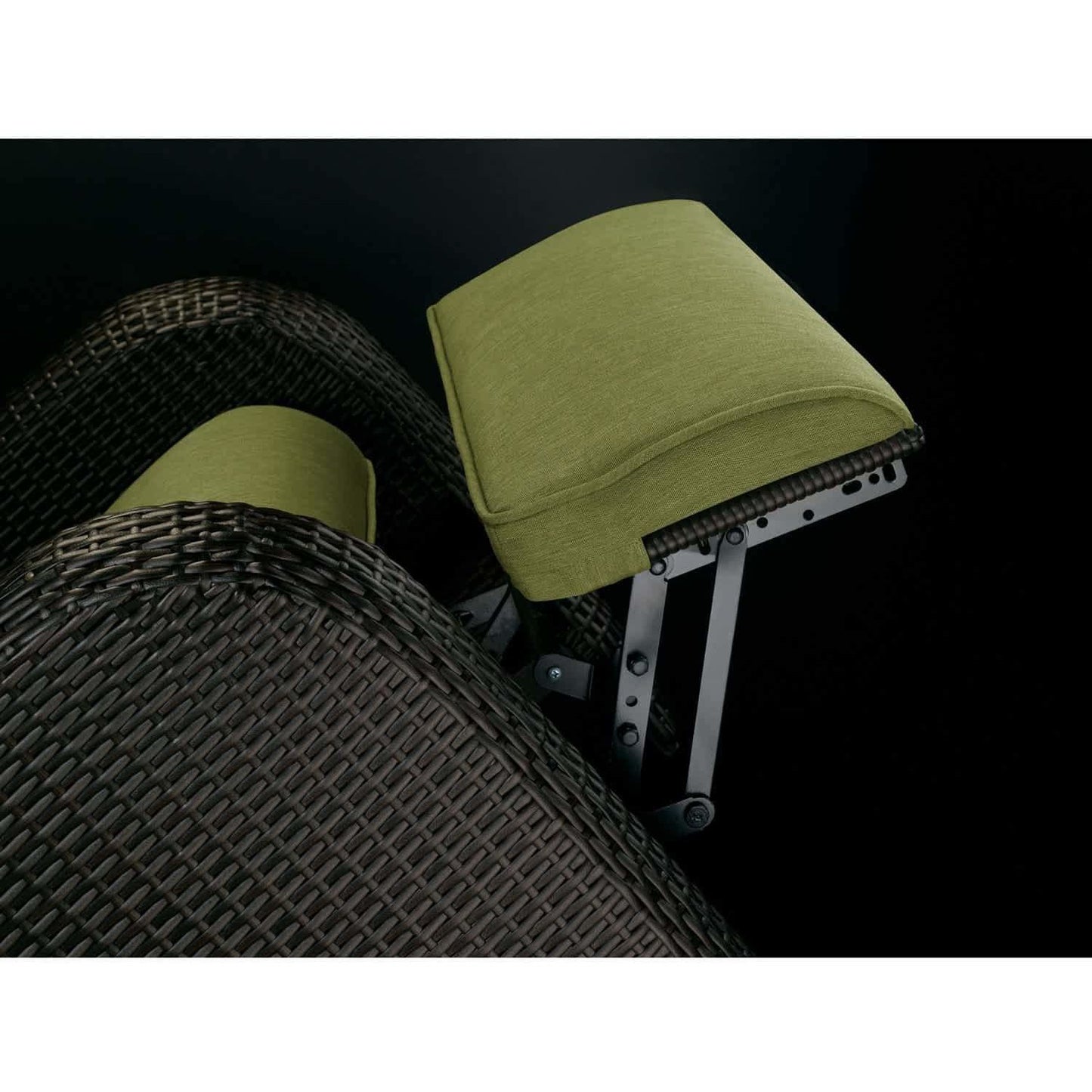 Hammond Atlantic outdoor recliner chair - M&K Grills