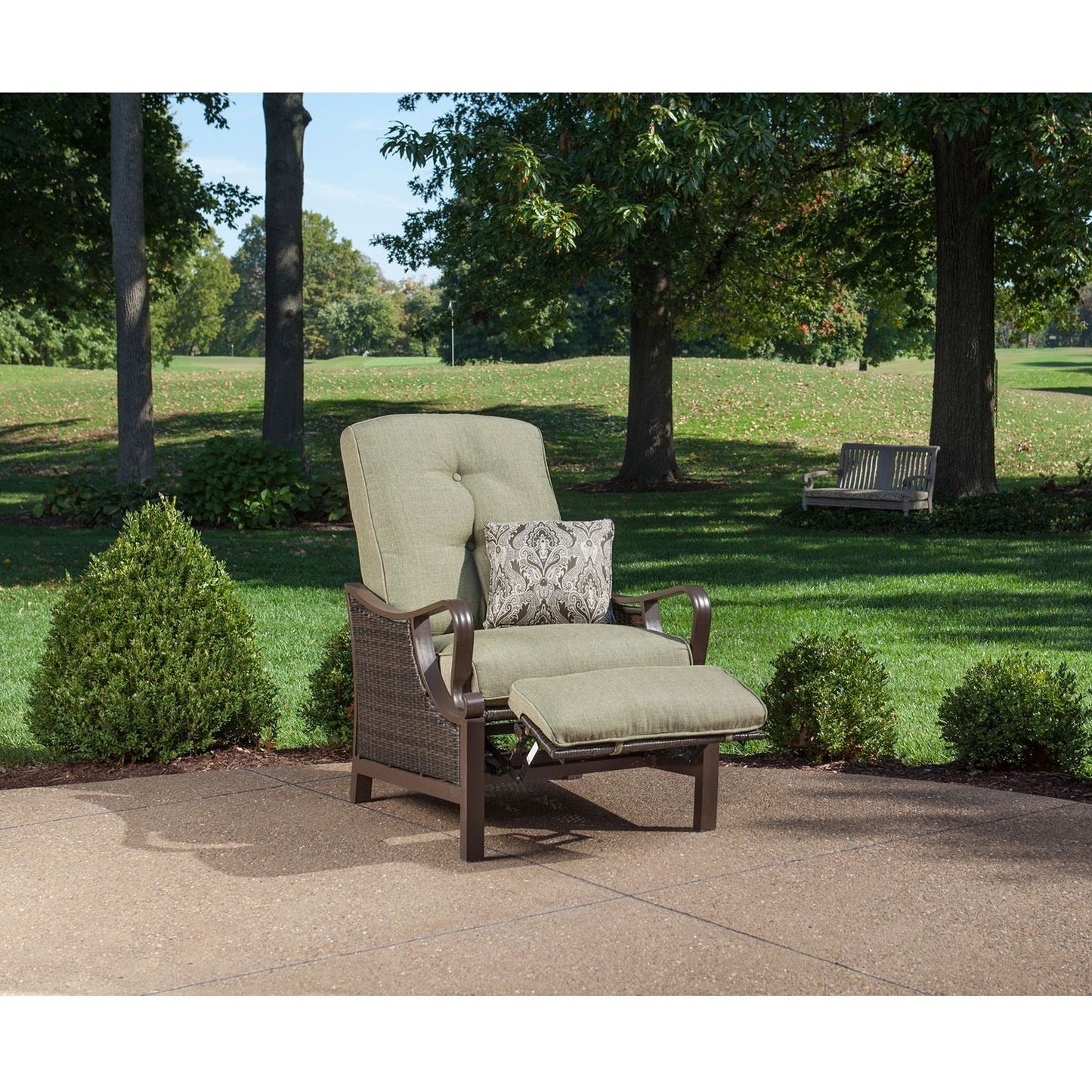 Hammond Casitas Luxury Reclining Patio Chair With Pillow Accessory - M&K Grills