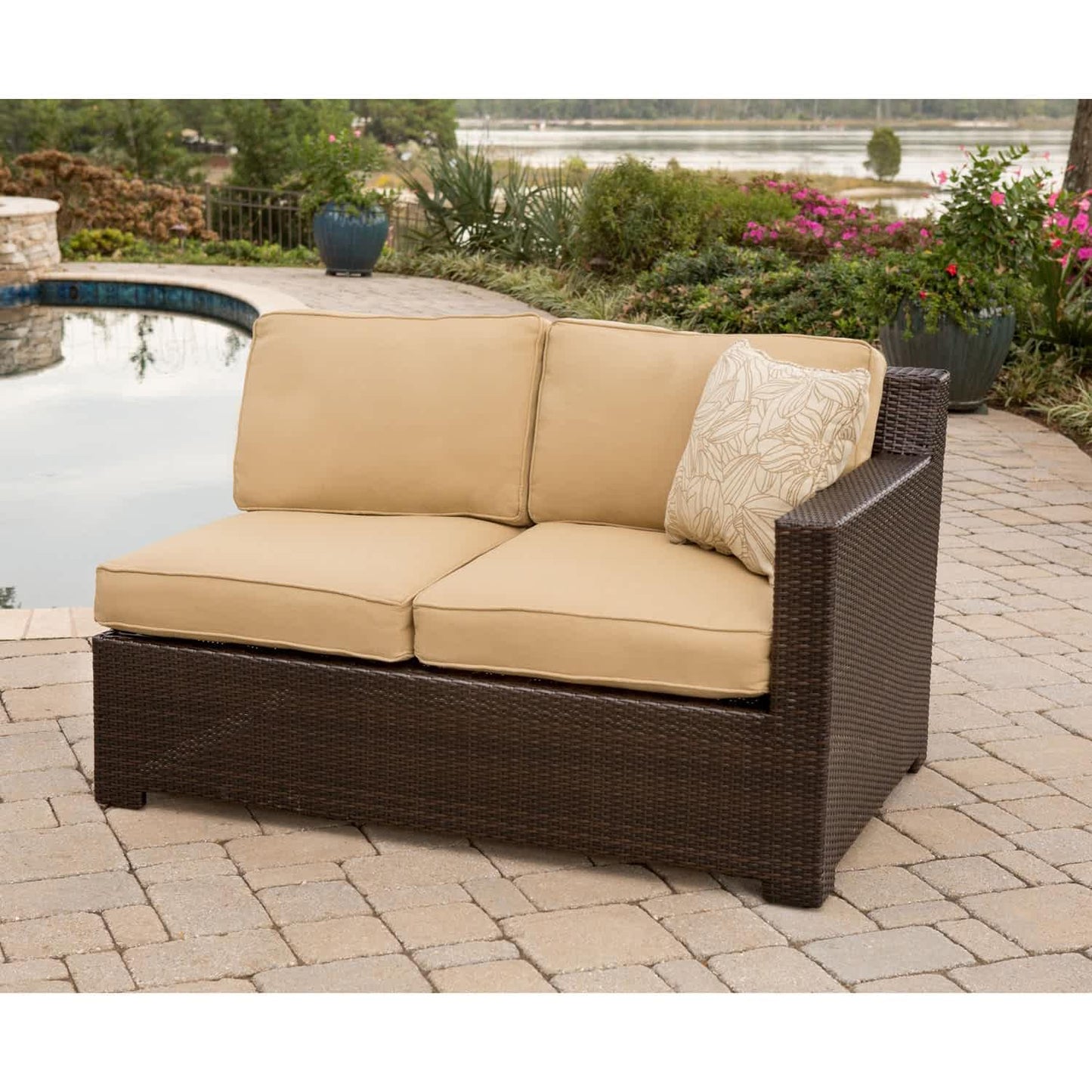 Hammond Stratton 5Pc Outdoor Conversation Set Ottoman And Loveseat - M&K Grills