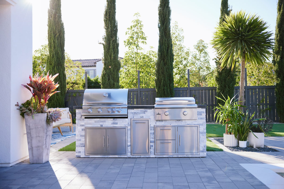 Blaze Premium LTE+ 32-Inch 4-Burner Built-In Gas Grill W/ Rear Infrared Burner & Lift-Assist Hood, view 11