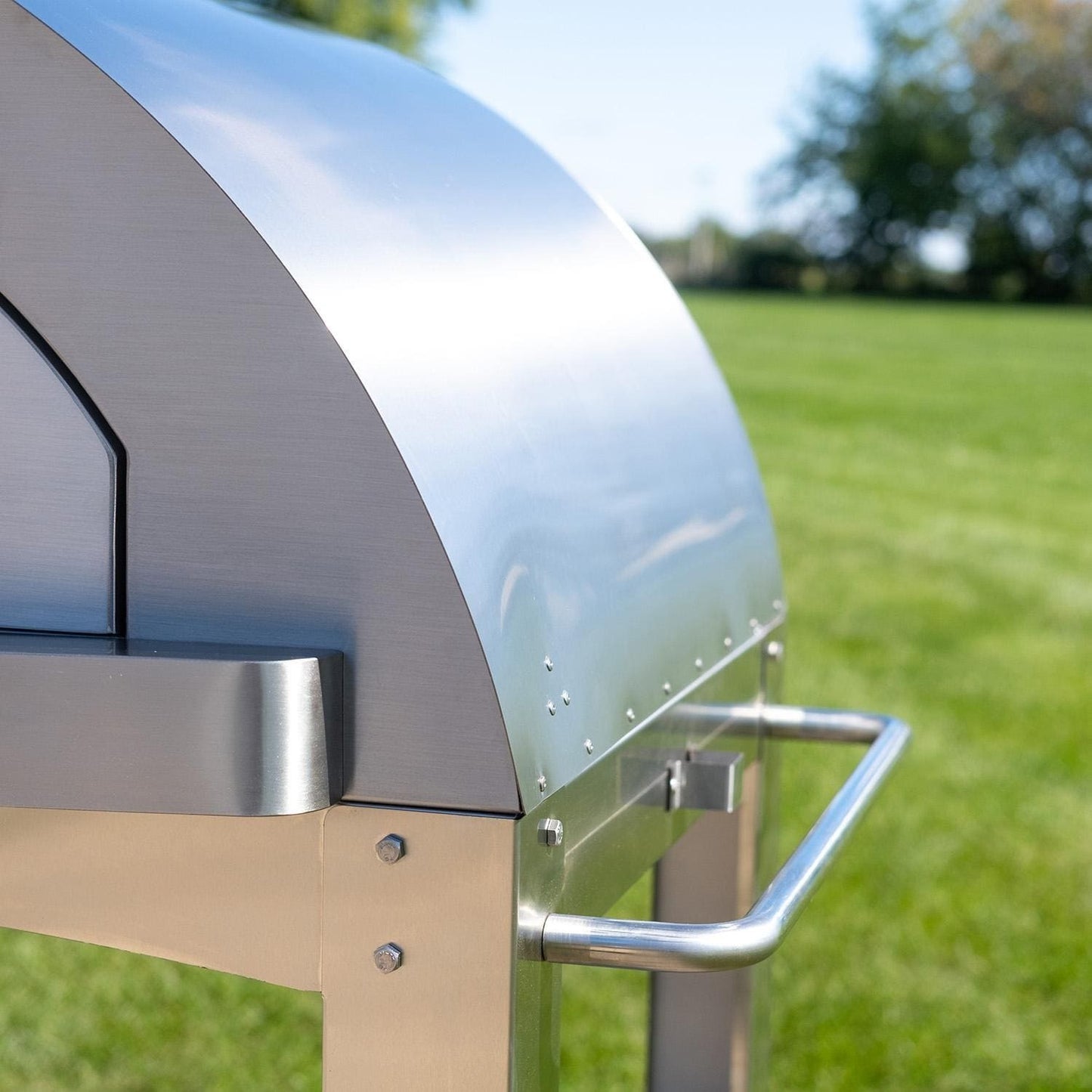 WPPO Karma 32-in Wood Fired Pizza Oven - WKK-02S - Handle - Detail