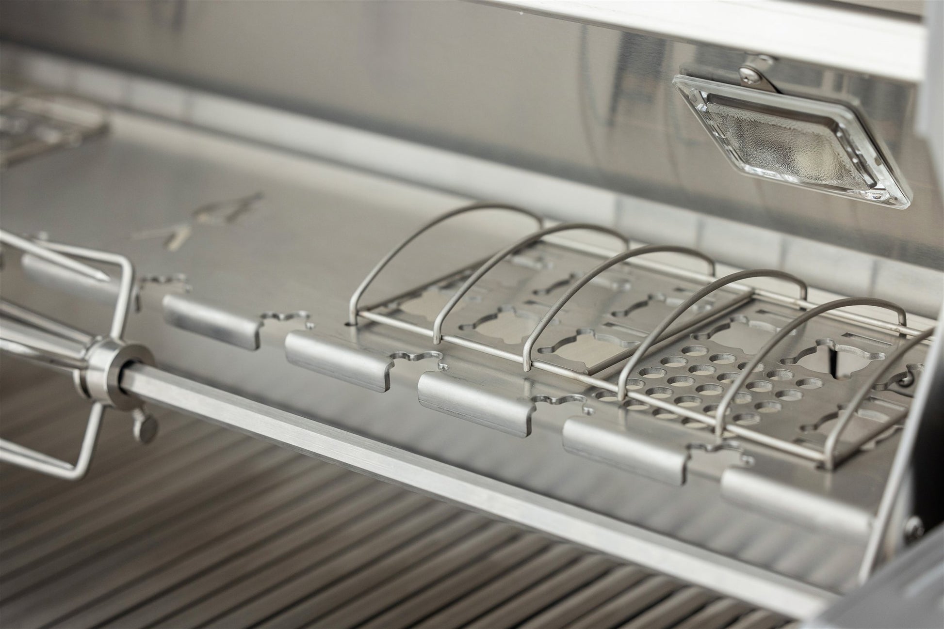Blaze LTE PRO 40-Inch 5-Burner Built-In Gas Grill - BLZ-5LTEPRO - Warming Rack - Detail