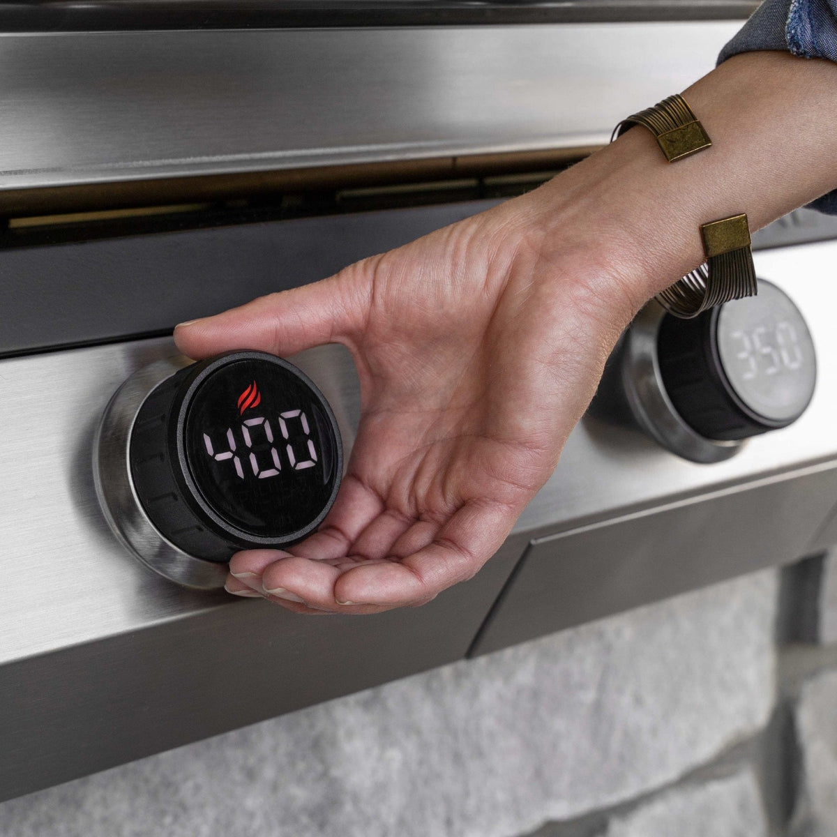 Blackstone 30-inch electric built-in griddle, digital temperature knob