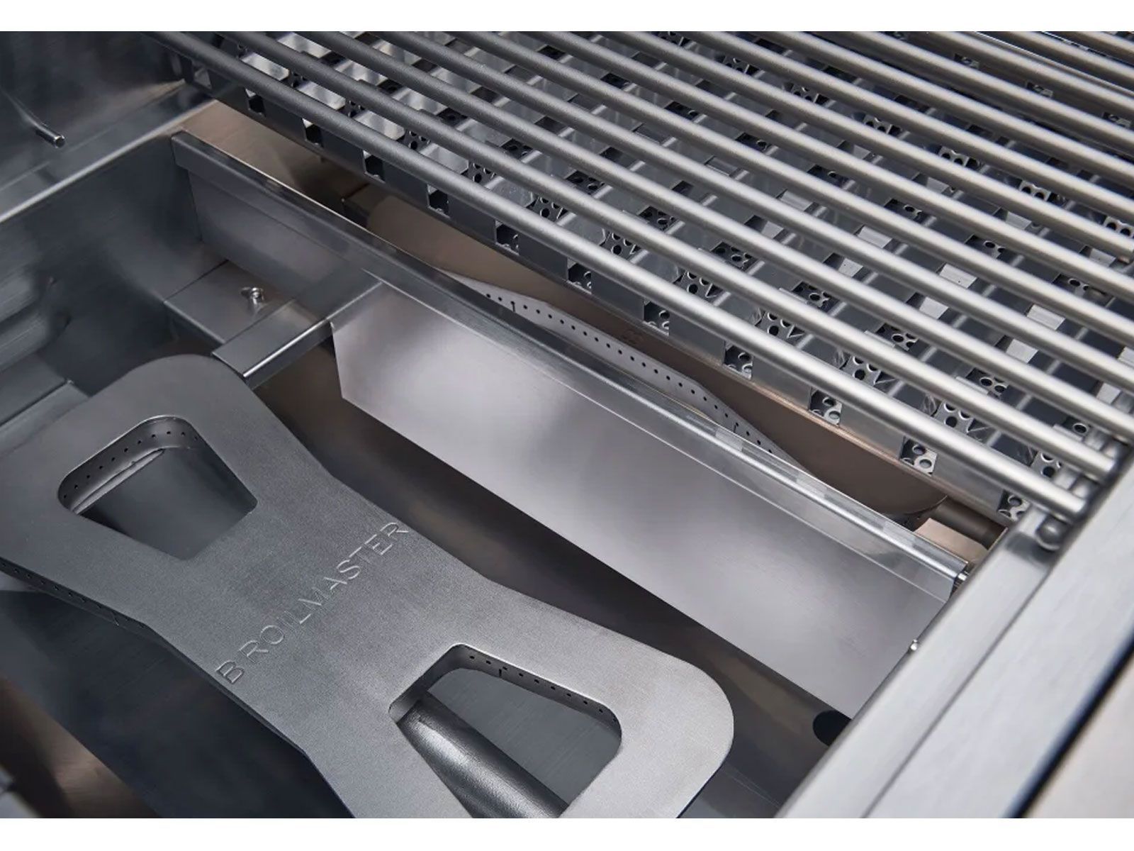 Broilmaster B-Series 32-Inch Stainless Steel Built-In Gas Grill - BSB324NL - Inside Burner