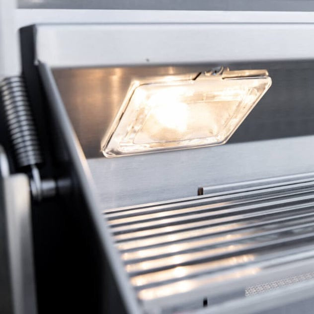 Summerset Sizzler Pro 32" 4 Burner Built-In Gas Grill w. Infrared Burner - SZRPRO32 - Light