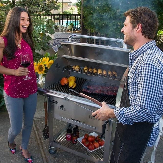 Bull 88000 Bison Premium Charcoal Grill