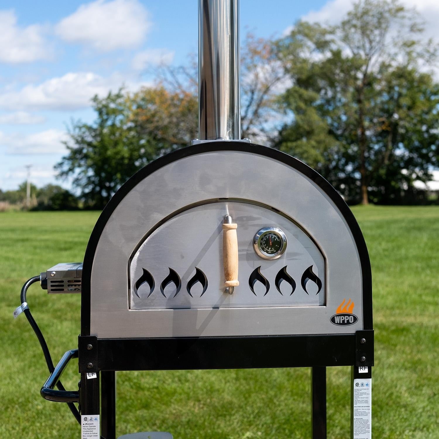 WPPO Hybrid 25-in Wood/Gas-Fired Oven - Black - WKE-04WG-BLK - Black - Front View w/ Attachment - Lifestyle