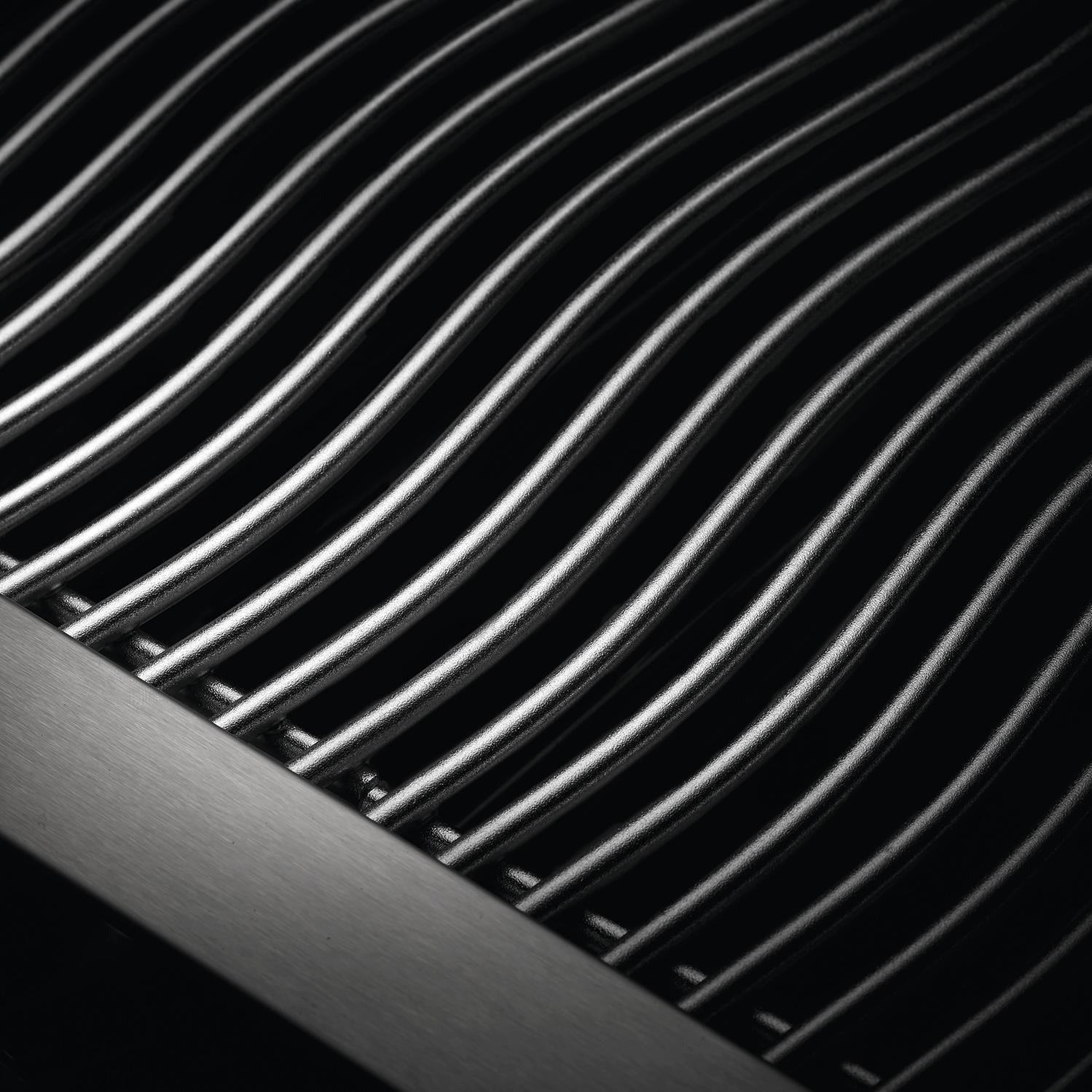 Napoleon BI32SS Built-in 500 Series 32-Inch Grill - Grid Detail