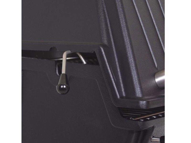 Broilmaster P3-SX Super Premium Gas Grill On Black Patio Post - P3SX+BL26P - Open Head Handle