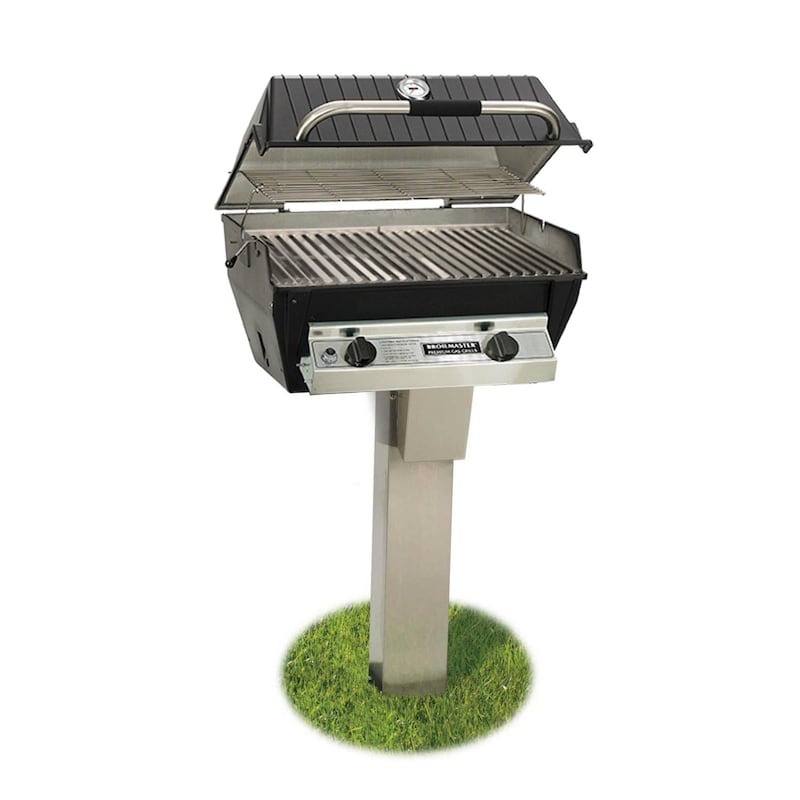 Broilmaster R3 Infrared Combination Gas Grill On Stainless Steel In-Ground Post