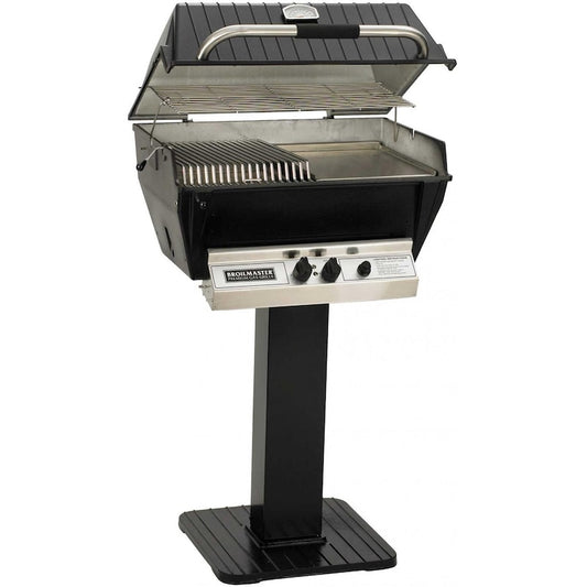 Broilmaster P3-SX Super Premium Propane Gas Grill On Black Patio Post